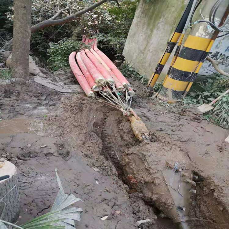 五指山冷库拖拉管